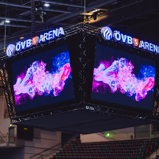 LED VIDEOCUBE ÖVB Arena Bremen, Deutschland
